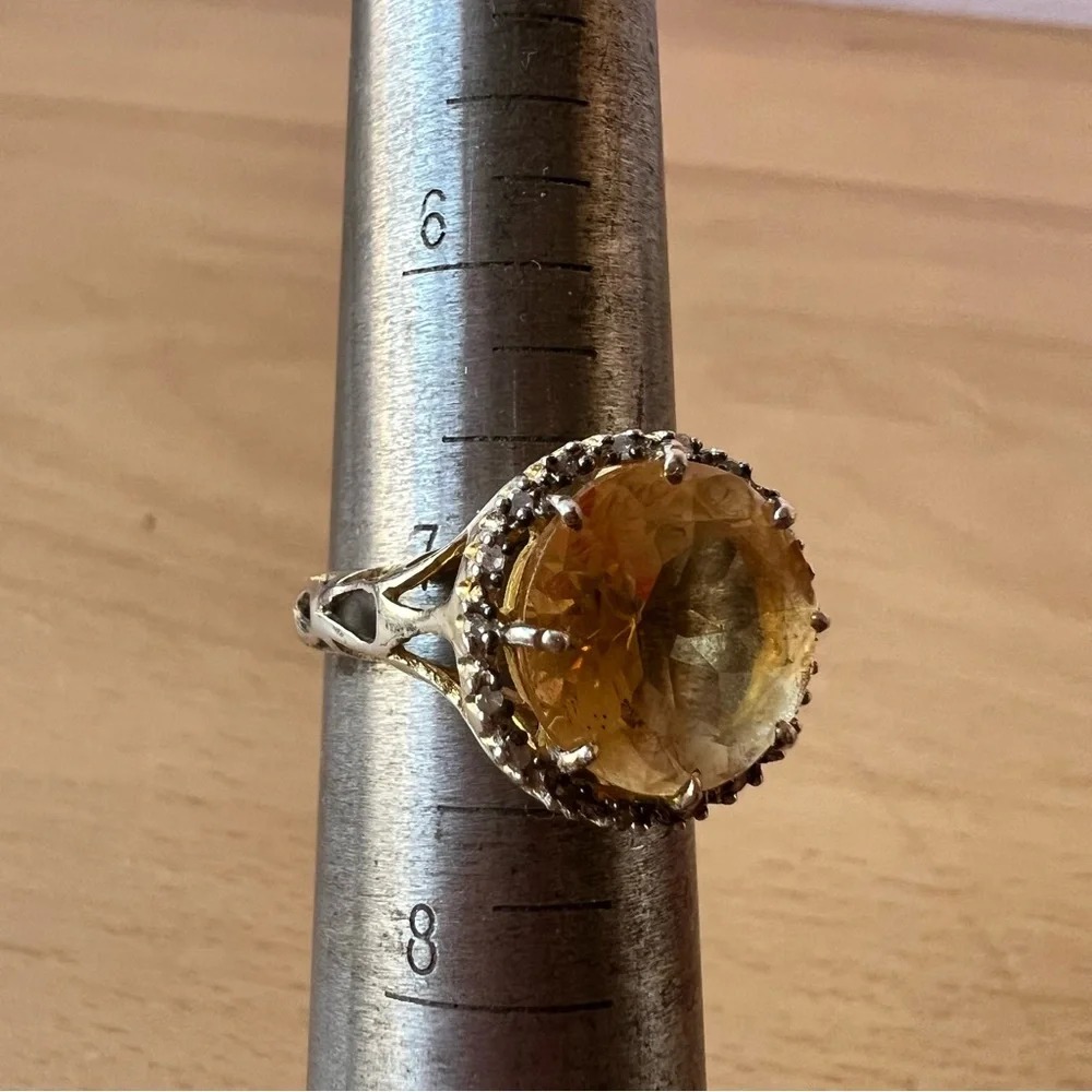VINTAGE ROUND YELLOW CITRINE CZ STERLING SILVER RING